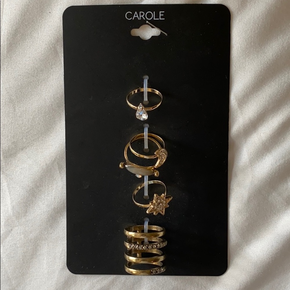 5 Gold rings